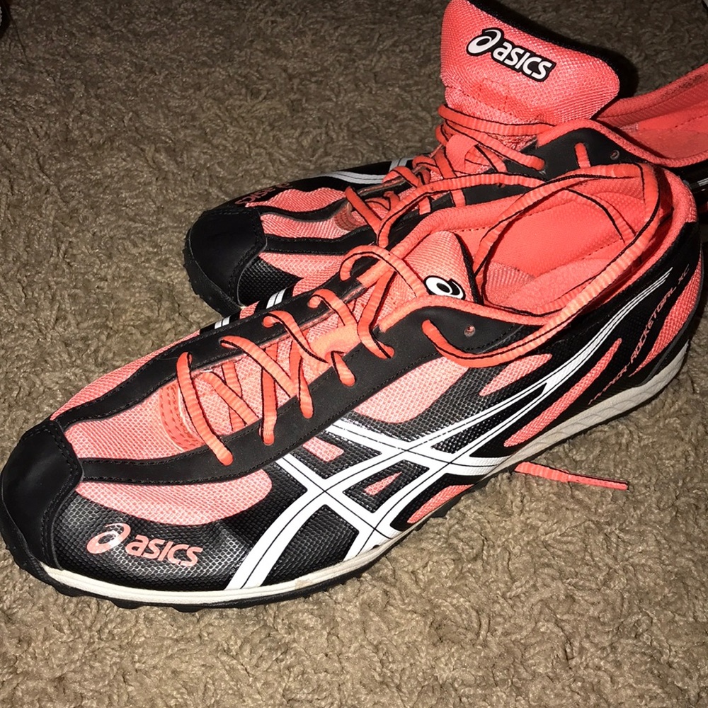 Asics running spikes